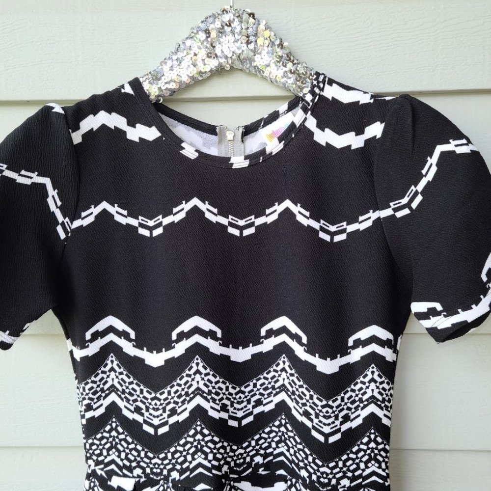 Unicorn Lularoe Dipped Amelia - image 2